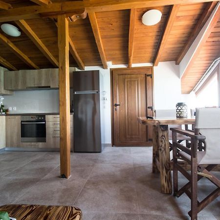 Appartamento Golden Attic Nea Roda Esterno foto