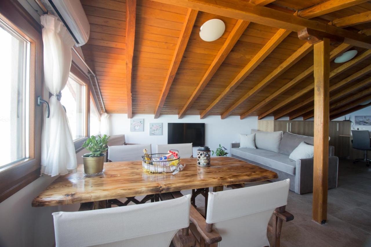Appartamento Golden Attic Nea Roda Esterno foto